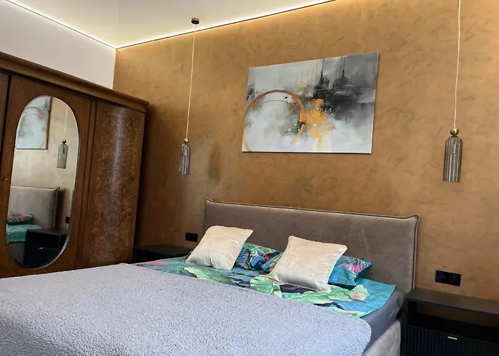 Przy Plazy 2, Marynarki Polskiej 57 Appartamento