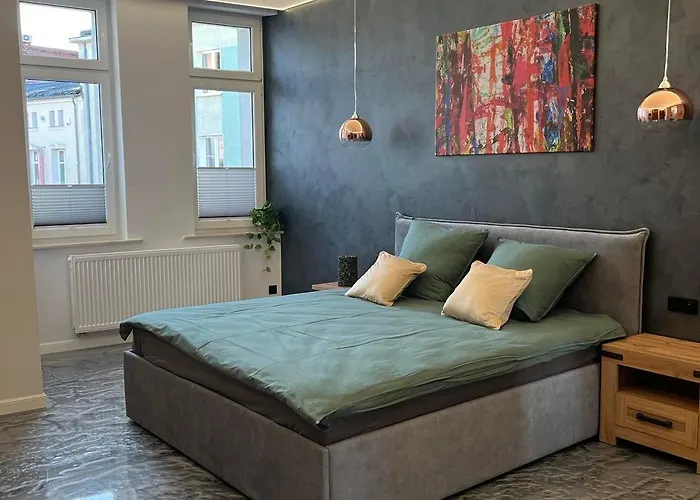 Przy Plazy 2, Marynarki Polskiej 57 Appartamento *