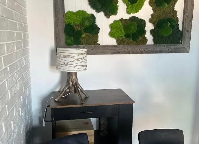 Przy Plazy 2, Marynarki Polskiej 57 Ustka