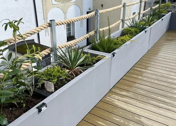 Przy Plazy 2, Marynarki Polskiej 57